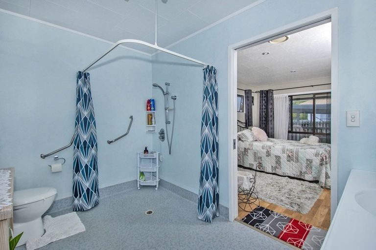 Photo of property in 40 Eureka Place, Parahaki, Whangarei, 0112