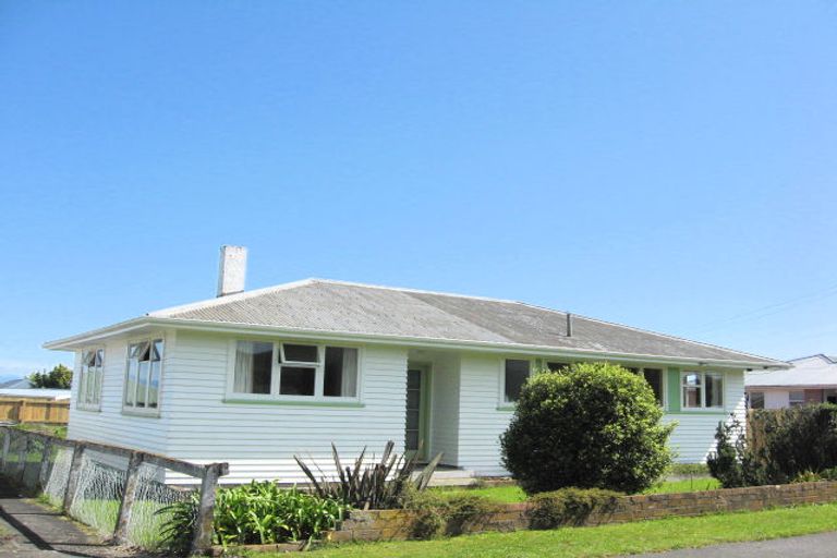 Photo of property in 296 Seaview Road, Stoke, Nelson, 7011