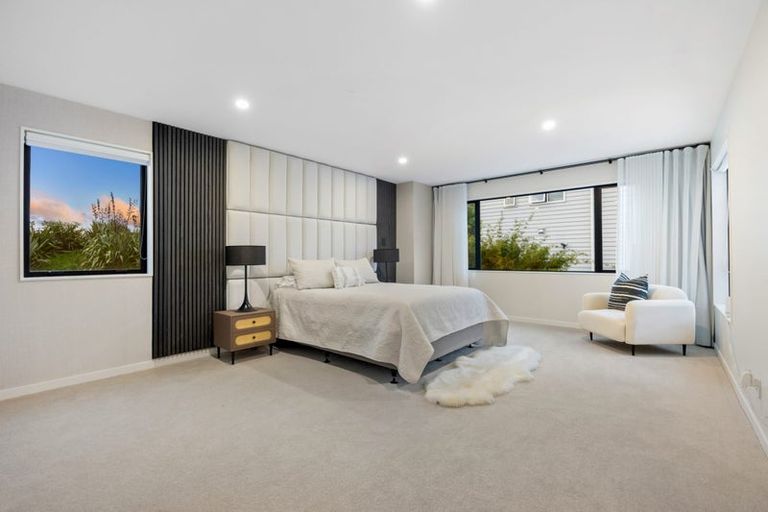 Photo of property in 55 Godfrey Drive, Orewa, 0931