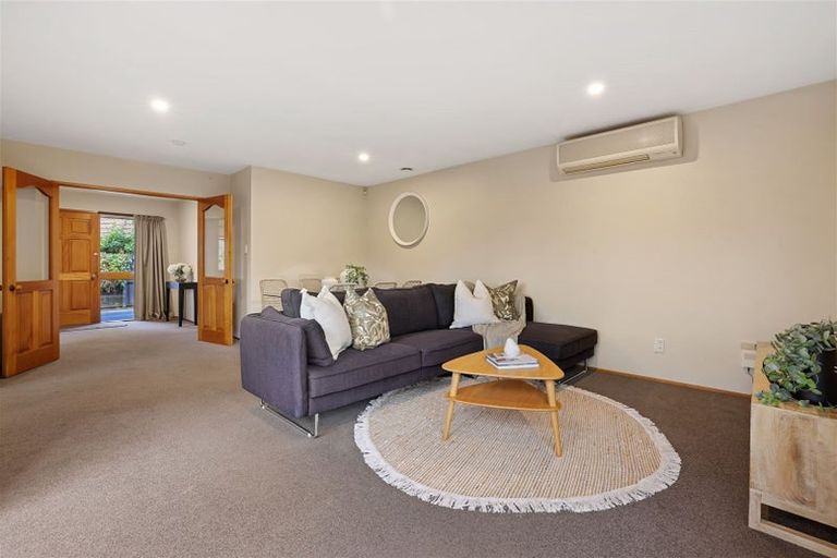 Photo of property in 80 Apsley Drive, Avonhead, Christchurch, 8042