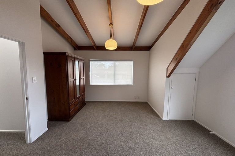 Photo of property in 3 Shepherds Road, Papakura, 2110