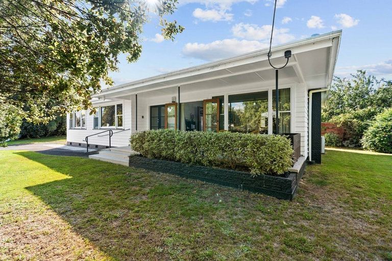 Photo of property in 12 Suez Street, Martinborough, 5711