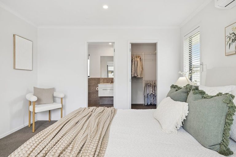 Photo of property in 14 Tawhiti Road, Pukekohe, 2120