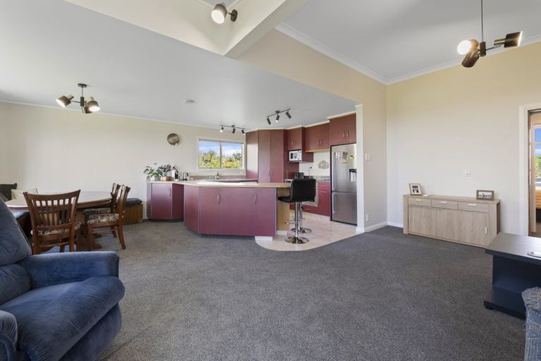 Photo of property in 2319 Mountain Road, Tariki, Inglewood, 4390