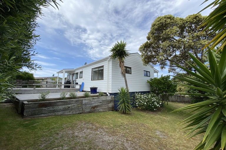 Photo of property in 13b Bagnall Place, Pauanui, Hikuai, 3579