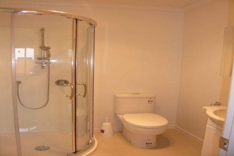 Photo of property in 2/17 Jones Crescent, Melville, Hamilton, 3206