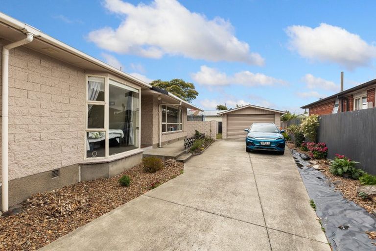 Photo of property in 16 Dunstan Crescent, Hornby, Christchurch, 8042