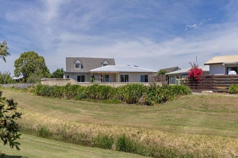 Photo of property in 3/201 Avondale Road, Greenmeadows, Napier, 4112