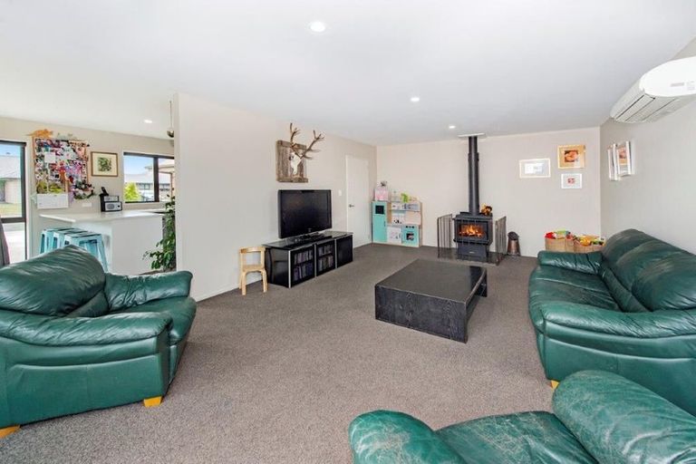 Photo of property in 3 Cassini Place, Leeston, 7632