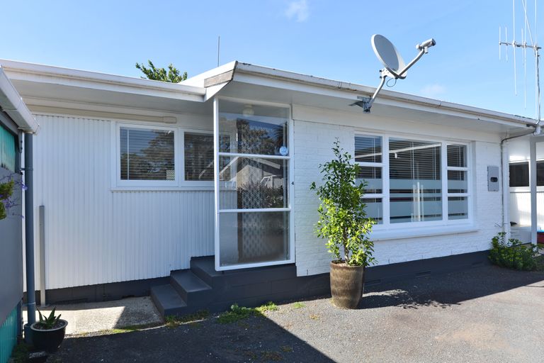 Photo of property in 25 Powhiri Avenue, Kensington, Whangarei, 0112