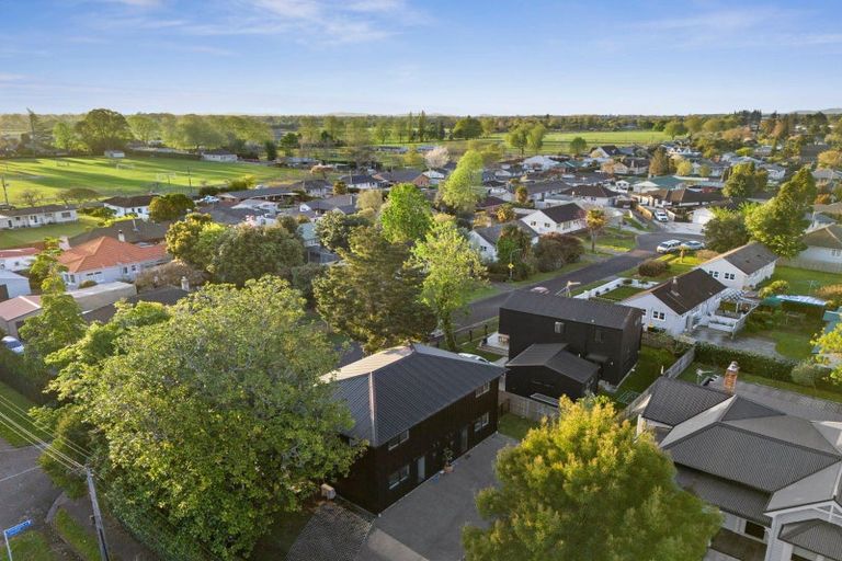 Photo of property in 14 Hamilton Road, Cambridge, 3434