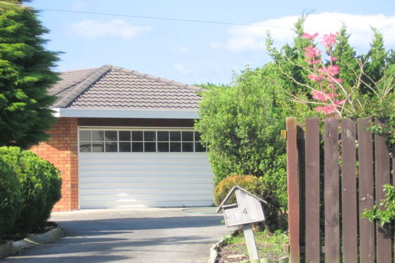 Photo of property in 4 Azalea Dell, Mount Maunganui, 3116