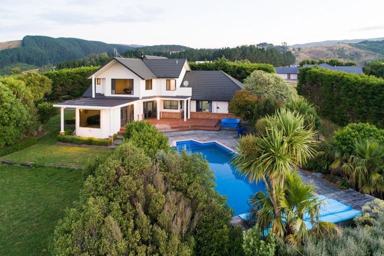 Photo of property in 80 Ngahere Park Road, Turitea, Palmerston North, 4472
