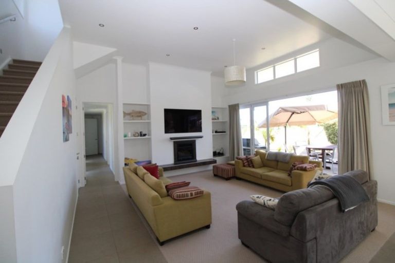 Photo of property in 125 Waimaire Avenue, Matarangi, Whitianga, 3592