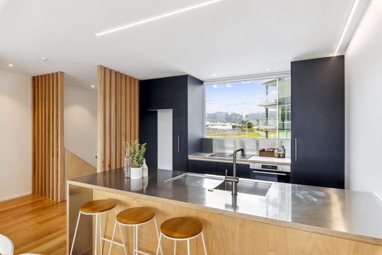 Photo of property in 384d Kapiti Road, Paraparaumu Beach, Paraparaumu, 5032