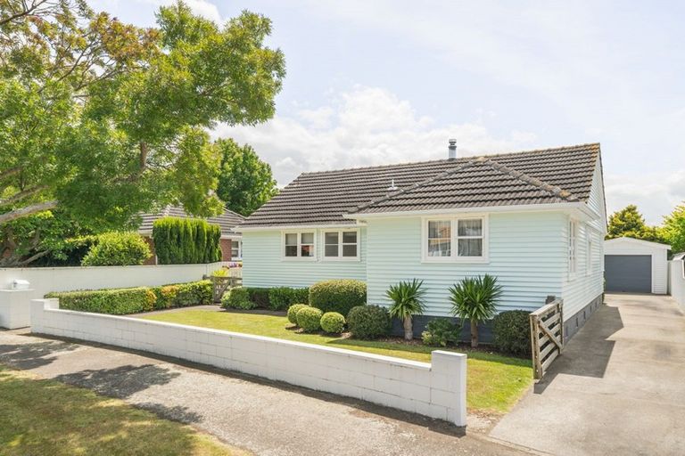 Photo of property in 57 Manson Street, Terrace End, Palmerston North, 4410