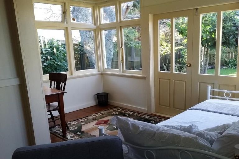 Photo of property in 194 Collingwood Street, Nelson, 7010