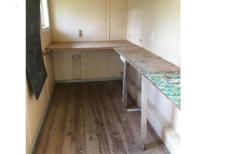 Photo of property in 46 Bould Street, Johnsonville, Wellington, 6037