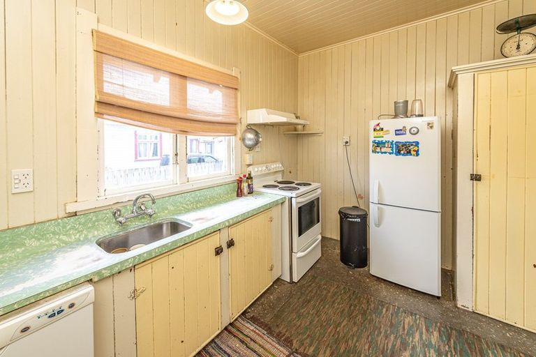 Photo of property in 3 Duigan Street, Gonville, Whanganui, 4501