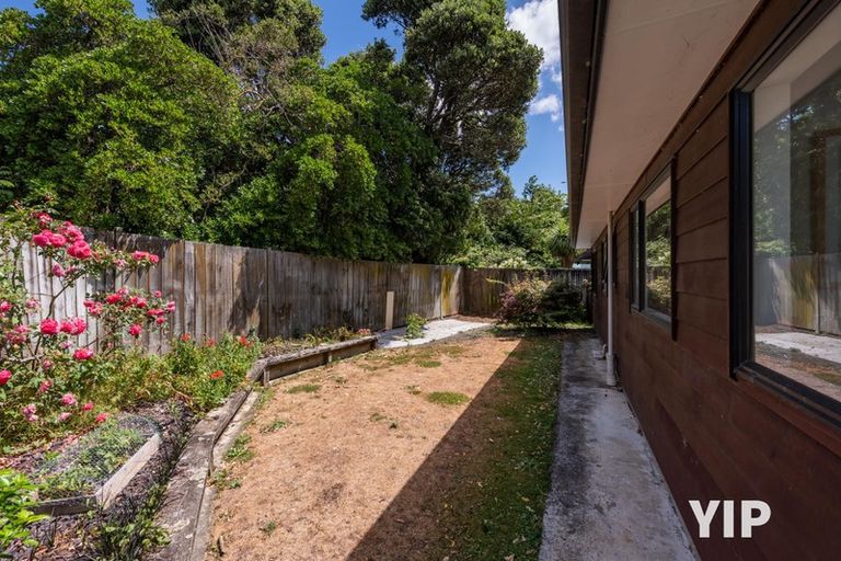 Photo of property in 3/10 Pohutukawa Street, Woburn, Lower Hutt, 5010