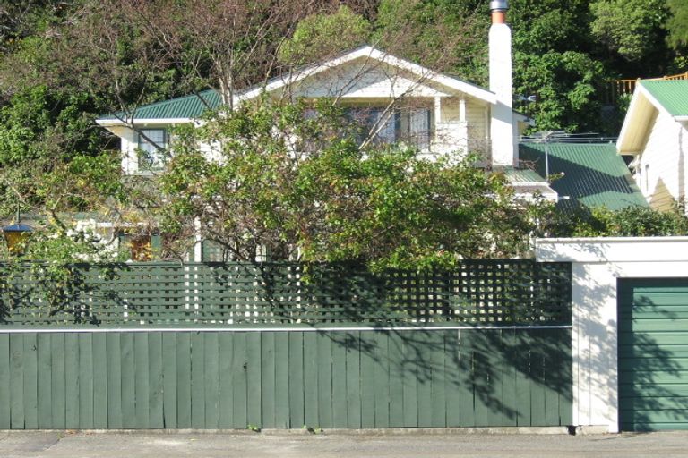 Photo of property in 309 Muritai Road, Eastbourne, Lower Hutt, 5013