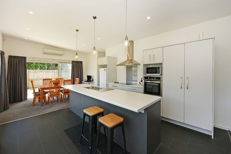 Photo of property in 16 Lane Street, Wallaceville, Upper Hutt, 5018