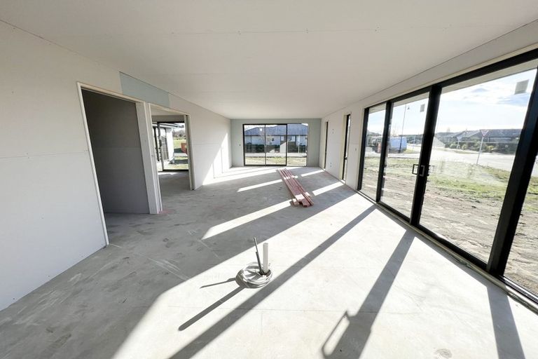 Photo of property in 9 Pahua Street, Pegasus, 7612