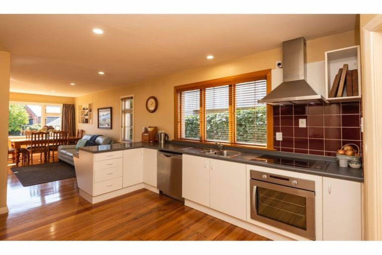 Photo of property in 22b Browns Road, St Albans, Christchurch, 8014