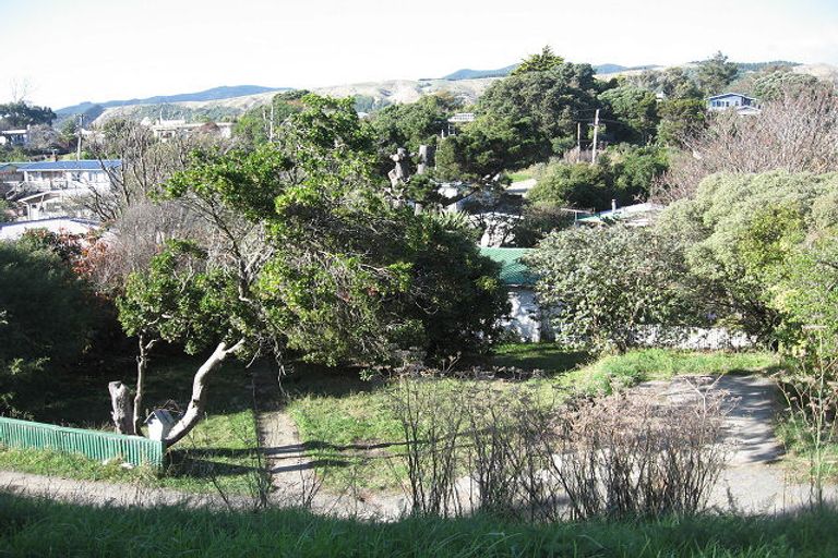 Photo of property in 22 Poplar Avenue, Raumati South, Paraparaumu, 5032