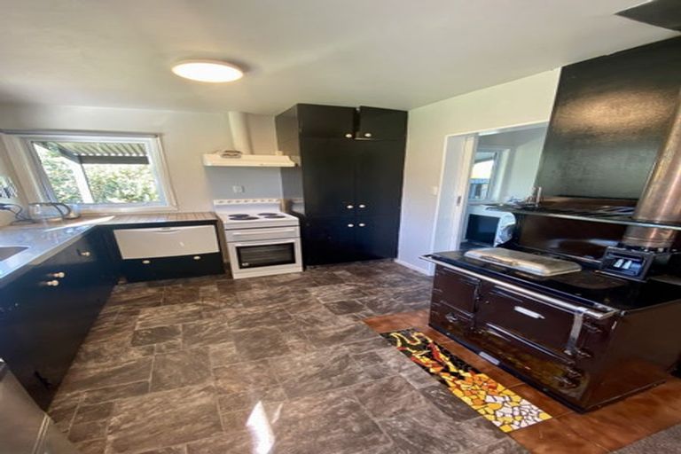 Photo of property in 15 Harewood Road, Oxford, 7430