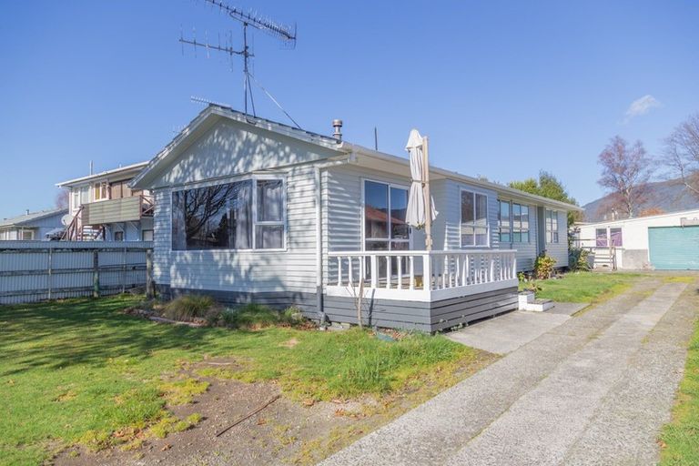 Photo of property in 14 Tureiti Place, Turangi, 3334