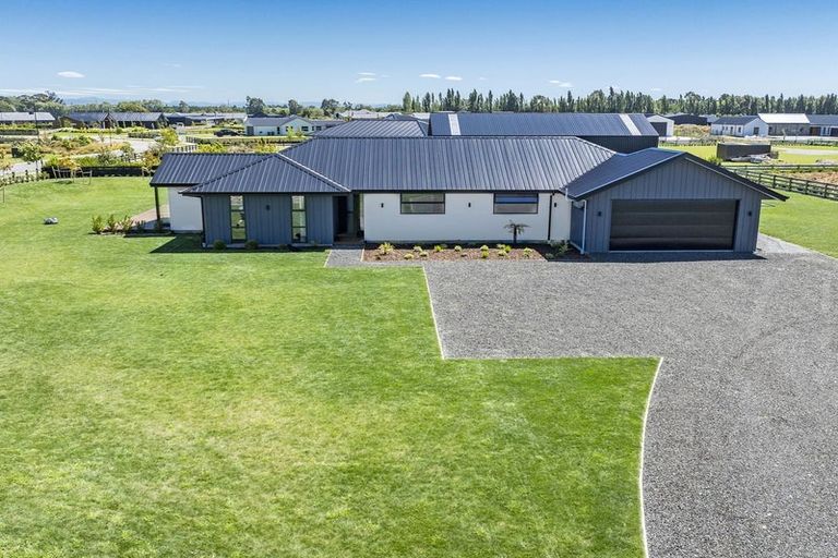 Photo of property in 145 Verdeco Boulevard, Lincoln, 7608