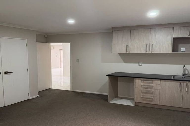 Photo of property in 6 Goyal Lane, Pakuranga, Auckland, 2010
