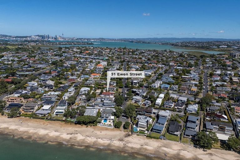Photo of property in 31 Ewen Street, Hauraki, Auckland, 0622