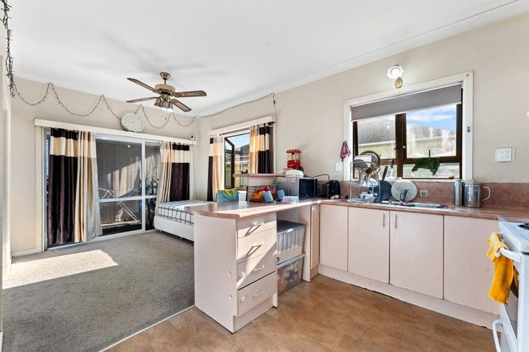 Photo of property in 16 Wintere Road, Papatoetoe, Auckland, 2025