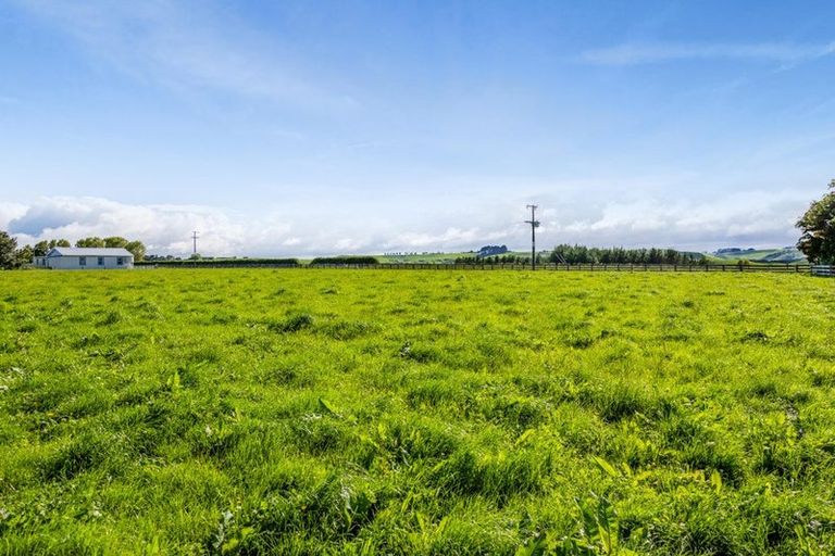 Photo of property in 389 Fraser Road, Normanby, Hawera, 4673