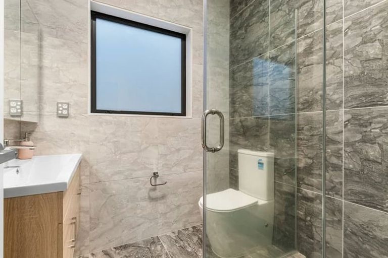 Photo of property in 4 Nanleen Rise, Manurewa, Auckland, 2105