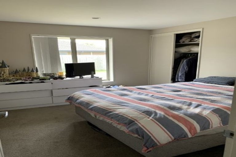 Photo of property in 61 Awatea Street, Ranui, Porirua, 5024