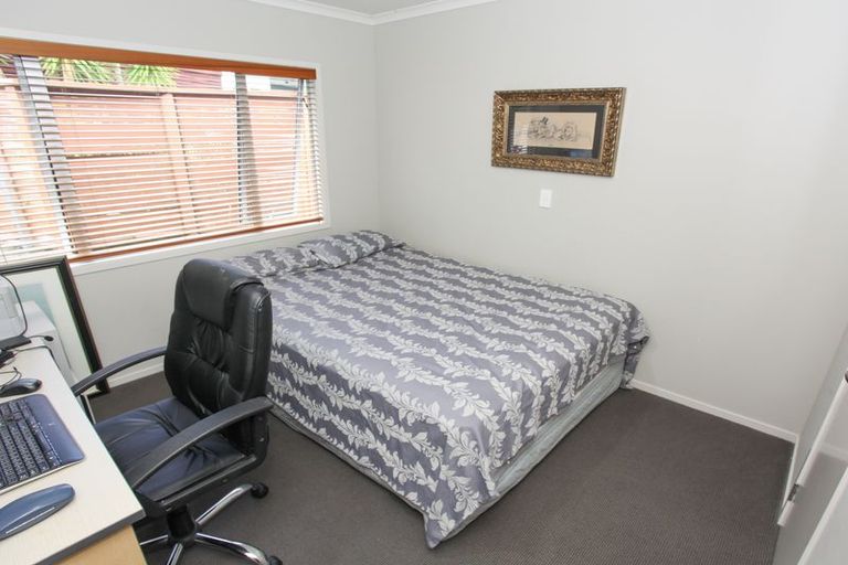 Photo of property in 44 Kaitoke Street, Raglan, 3225