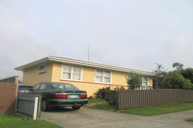 Photo of property in 425 Warspite Avenue, Ascot Park, Porirua, 5024