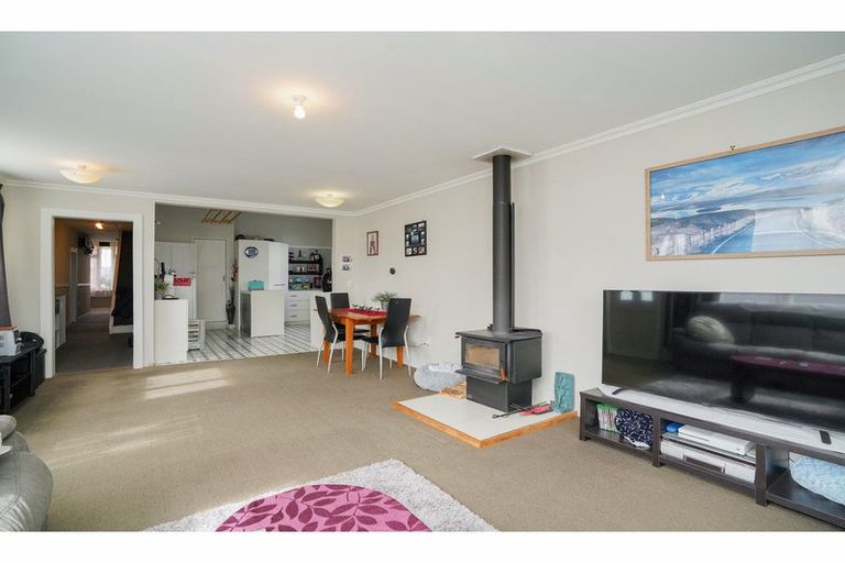 Photo of property in 121 Pomona Street, Strathern, Invercargill, 9812
