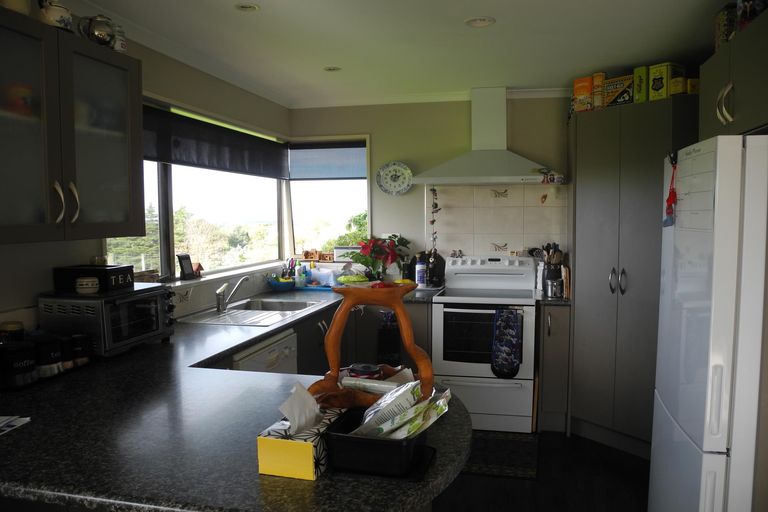 Photo of property in 151 Garlands Road, Waimate, 7979