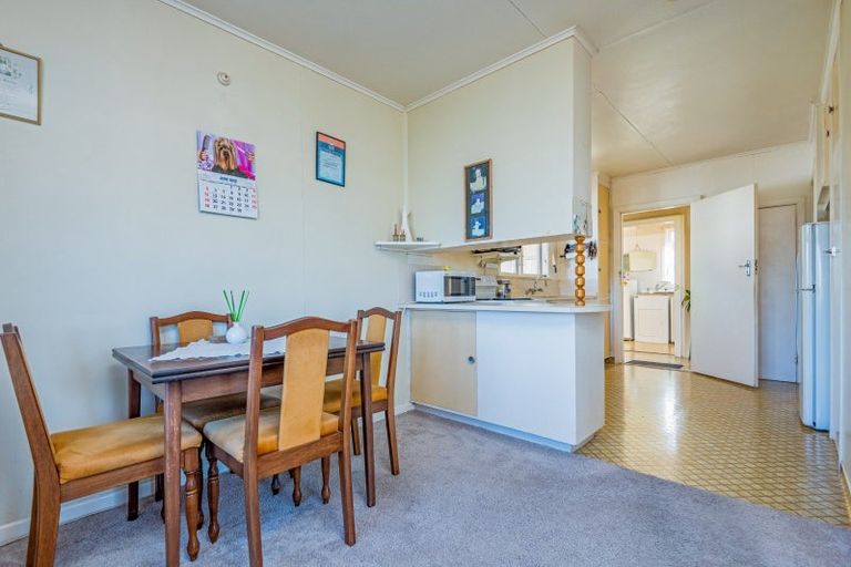 Photo of property in 31 Flower Street, Bulls, 4818