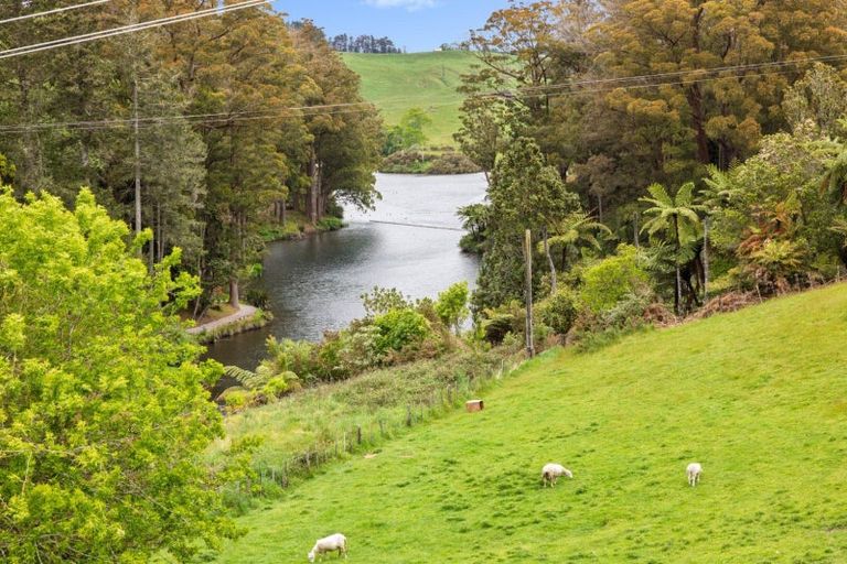 Photo of property in 135a Mclaren Falls Road, Omanawa, Tauranga, 3171