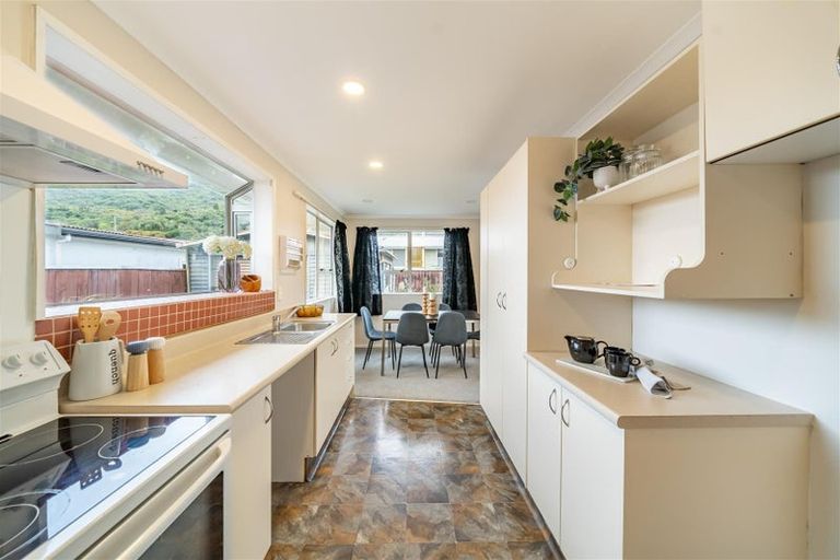 Photo of property in 196 California Drive, Totara Park, Upper Hutt, 5018