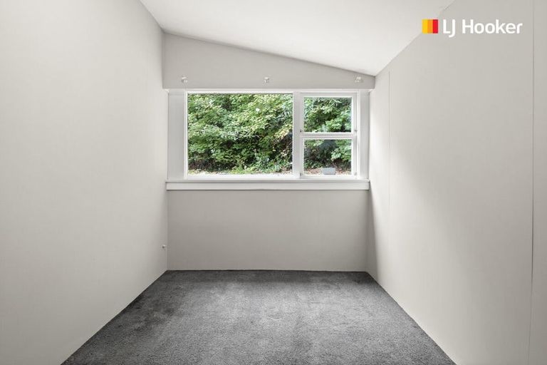 Photo of property in 76 South Road, The Glen, Dunedin, 9011