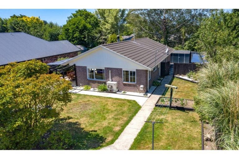 Photo of property in 5 Greenwood Close, Woodend, 7610