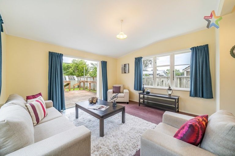 Photo of property in 12 Rumgay Street, Fairfield, Lower Hutt, 5011