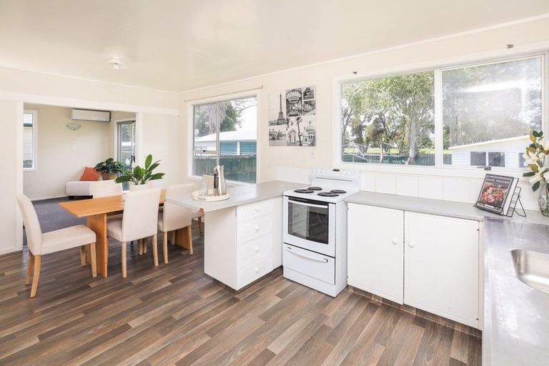 Photo of property in 14 Coventry Road, Melville, Hamilton, 3206