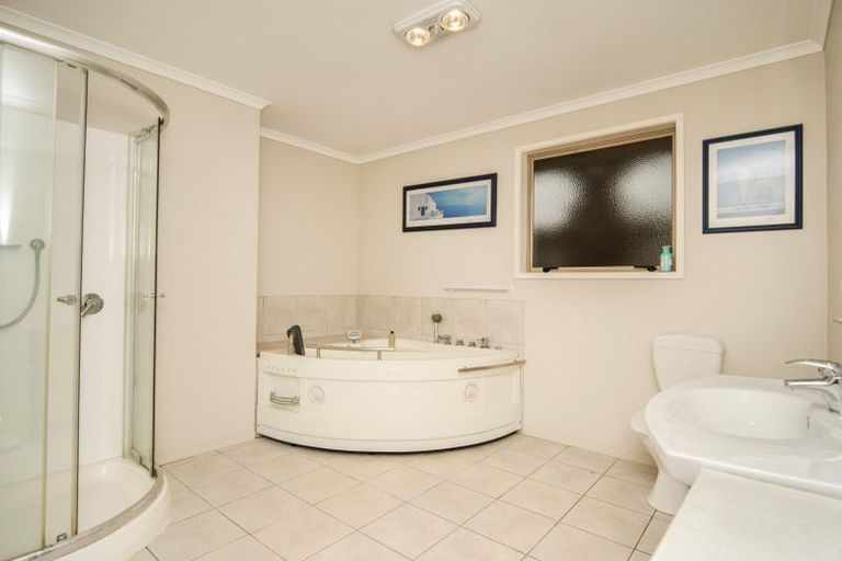 Photo of property in 42 Peel Street, Westport, 7825